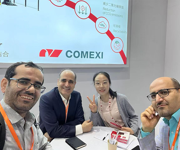 Carta dorata a Hong Kong International Printing & Packaging Fair