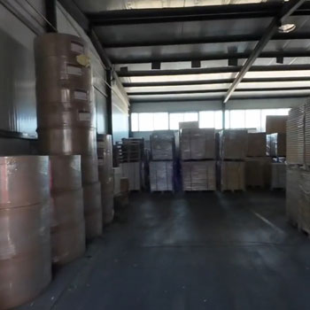 Pannello di rivestimento Kraft ad alta resistenza per imballaggi ondulati |