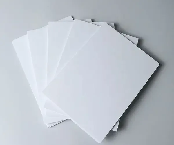 Applicazioni di carta a base di pasta di legno